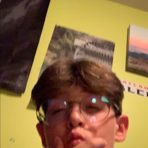 Meet your Posher, Kingston